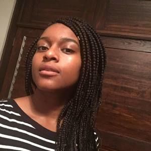 Meet your Posher, Adia